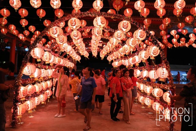 บรรยากาศงานเทศกาลโคมไฟที่ศาลเจ้าเสียนหลอไต้เทียนกง