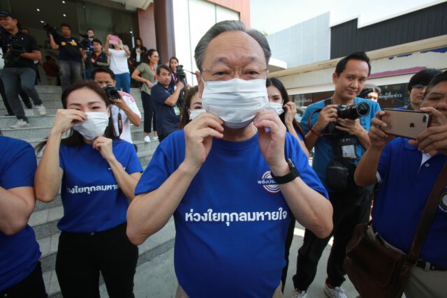"สนธิรัตน์" เล็งคุยลด "ค่าเปลี่ยนน้ำมันเครื่อง-ไส้กรอง" แก้ "PM2.5"