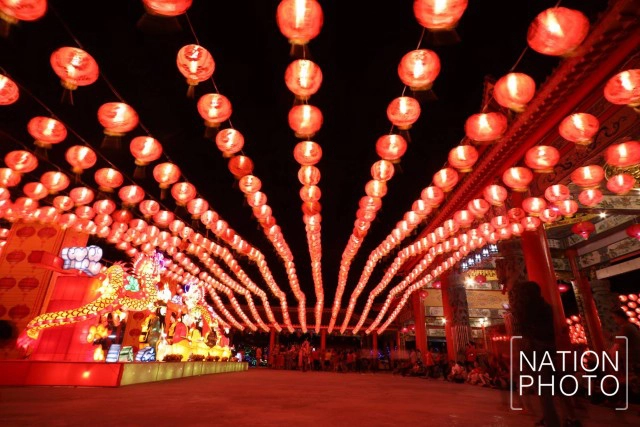 บรรยากาศงานเทศกาลโคมไฟที่ศาลเจ้าเสียนหลอไต้เทียนกง