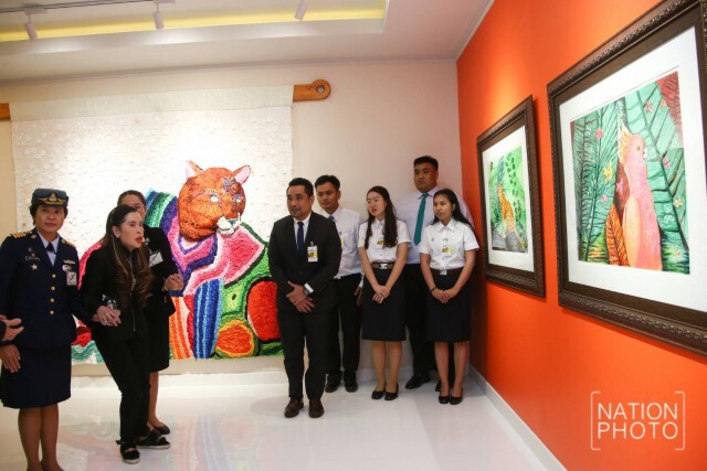 กรมพระศรีสวางควัฒน เสด็จไปทรงนำเสนอวิทยานิพนธ์ และ ทรงเปิดการแสดงวิทยานิพนธ์