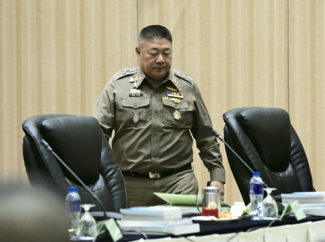 นายก นั่งหัวโต๊ะ ประชุม ก.ตร. วิระชัย ไม่เข้าประชุม