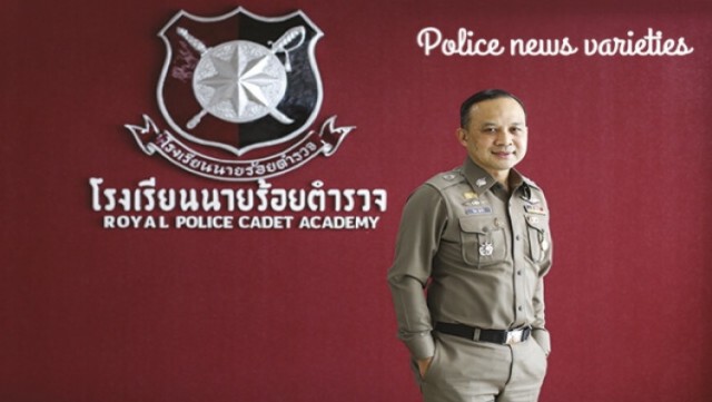 ตำรวจ รณรงค์ลดมลพิษ ติดสติ๊กเกอร์ ไม่ขับรถ ควันดำ