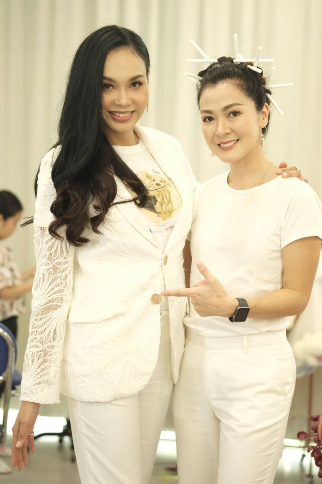 "ป๋อ ณัฐวุฒิ-ก้อง สหรัถ" ลุยเซฟโลกร่วมเสวนากับมูลนิธิคุณ