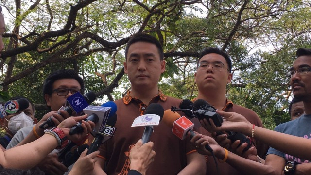 ซาฟารีเวิลด์ เสียใจยีราฟ ตายคาคูน้ำ หลังหลุดกรง