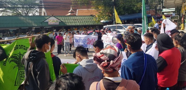 พีมูฟภาคเหนือจี้นายกฯ ทบทวนกม.ป่าไม้ 3 ฉบับ ชูโฉนดชุมชน​ -​ มติ ครม. คุ้มครองกะเหรี่ยง