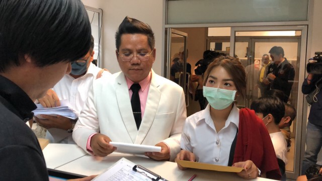 เน็ตไอดอล ร้องทนาย ถูกฉกรูปเร่ขายบริการ
