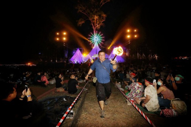 เต็มอิ่มในเทศกาลดนตรี ยิปซี คาร์นิวัล 5 "งานวัดภูเขาทอง"