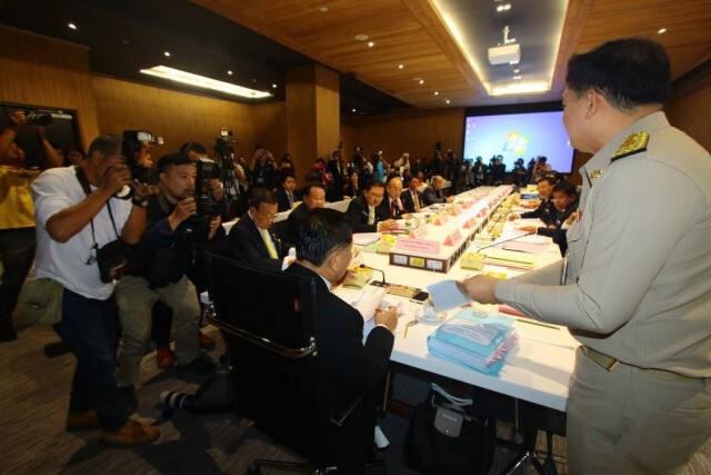 กมธ.ป.ป.ช. ป่วนอีก! "สิระ" ยื่นตรวจสอบบ้านพักริมน้ำเจ้าพระยา
