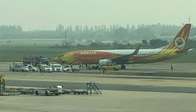 เปิดวินาที เครื่องบิน "นกแอร์" ชนรถลากกลางรันเวย์