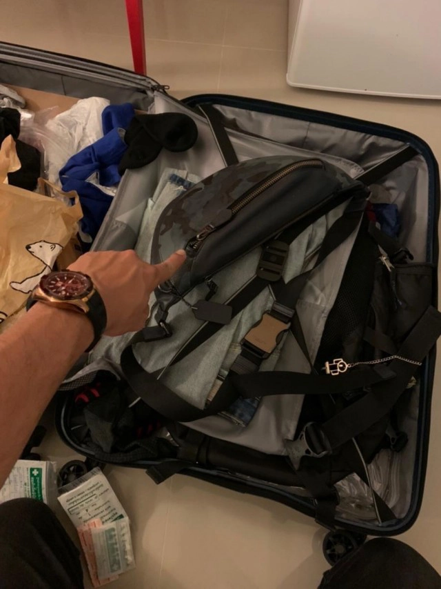 หนุ่มสุดเซ็ง! โหลดกระเป๋าสายการบินดังพอเปิดดูถูกรื้อสร้อยทองคำหายพร้อมพระเลี่ยมทอง