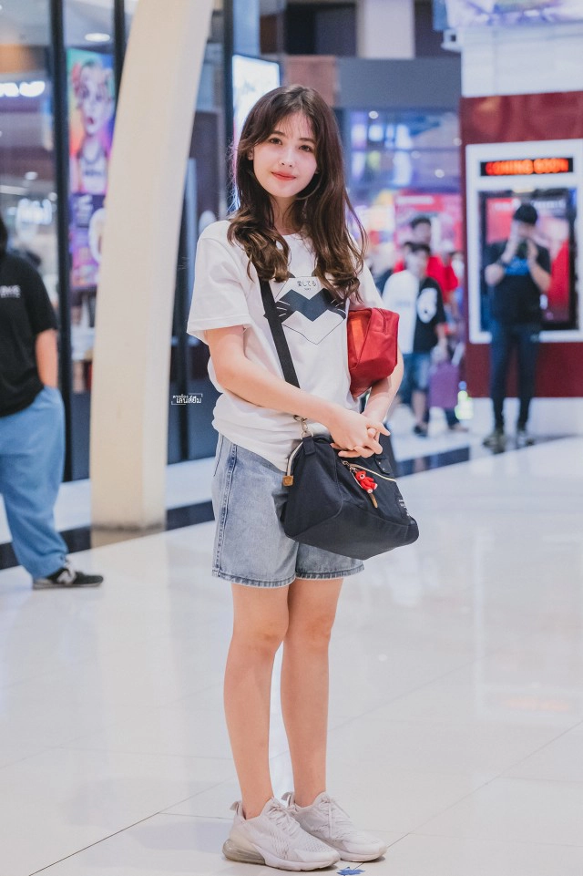 รีวิวเธียเตอร์สเตจวันเกิด "นิกี้ BNK48" เล็กแต่แซ่บจริงๆจ้า