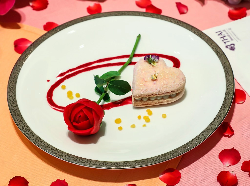 การบินไทยเสิร์ฟขนมหวานจานพิเศษต้อนรับวันวาเลนไทน์