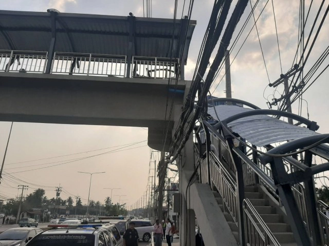 คนงานเชื่อมเหล็กสะเก็ดไฟลงถังทินเนอร์ระเบิดไฟลุกท่วมร่าง