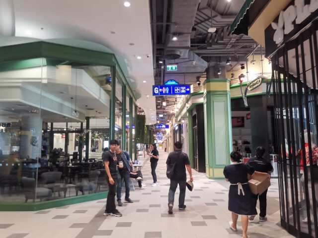 แห่ติด​แท็ก #SAVETerminal​21​ ชมเป็นห้างใส่ใจคนท้องถิ่น​ จะกลับมาอุดหนุน