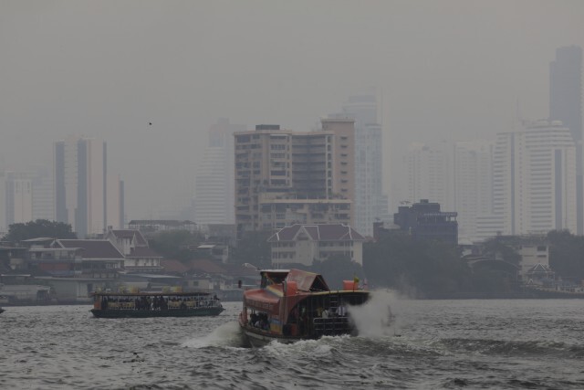 พบ 6 พื้นที่ไทยในเช้านี้ มีฝุ่นพิษ PM2.5 เกินมาตรฐาน