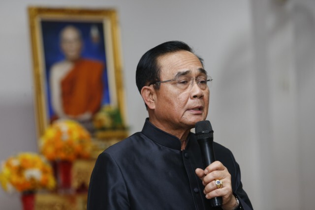 อนุสรณ์ ชี้ "ประยุทธ์มินิฮาร์ท-อภิรัชต์ ร้องไห้" ประชาชนสิ้นหวัง