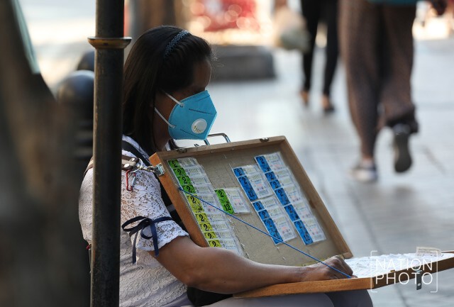 ประชาชนให้ความสำคัญกับการสวมหน้ากากอนามัย