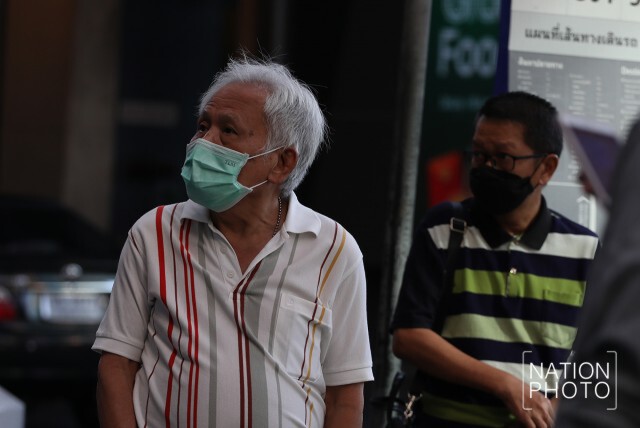 ประชาชนให้ความสำคัญกับการสวมหน้ากากอนามัย