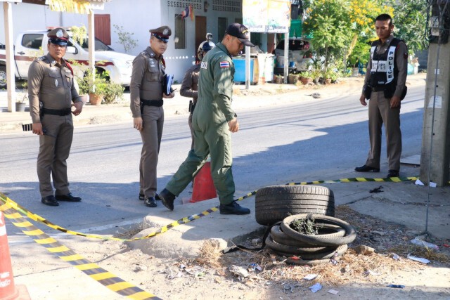 ชาวบ้านผวาพบวัตถุต้องสงสัยคล้ายระเบิดในชุมชน