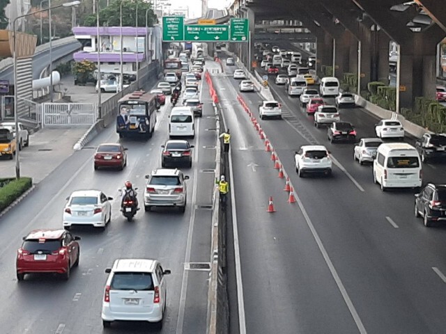 บก.จร.ปิดทางเบี่ยง5แยกลาดพร้าว รถวิ่งคล่องตัวมากขึ้น