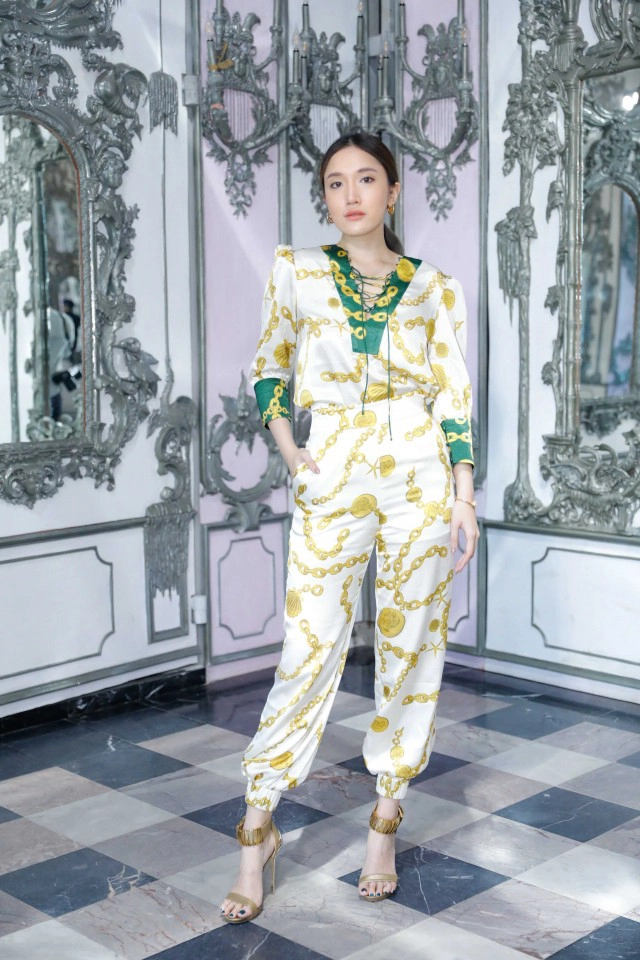 ต้าเหนิง-ออกแบบ โชว์สเต็ปเดินแบบในแฟชั่นโชว์ "KLOSET"