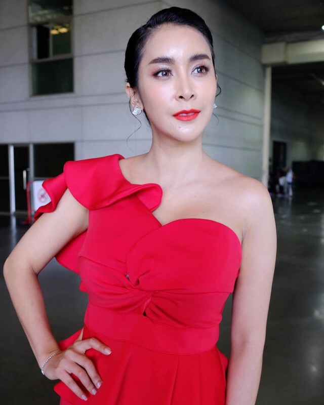"ใหม่ สุคนธวา" เดือดจัด ถูกมือดีรีทัชภาพ