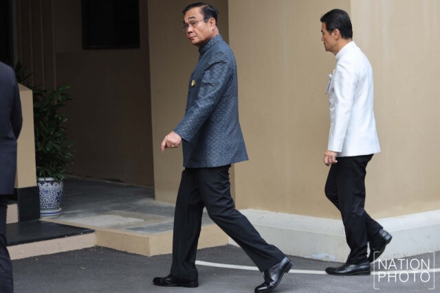 "บิ๊กตู่"ปรี๊ด"สื่อ"สวนให้หยุด"สงกรานต์"9วัน อยู่ระหว่างพิจารณากันอยู่ เข้าใจไหม
