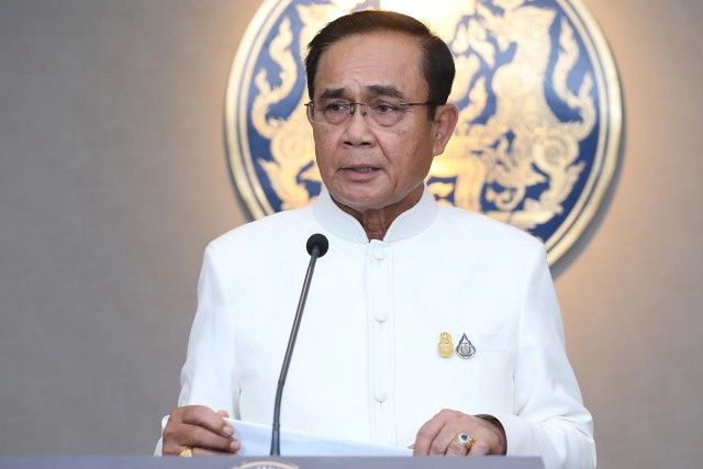 "บิ๊กตู่" อ้างใช้ "บ้านหลวงเหตุเป็นนายกฯ" ห่วง "รปภ." เผยเตรียมย้ายไปบ้านตัวเองแล้ว