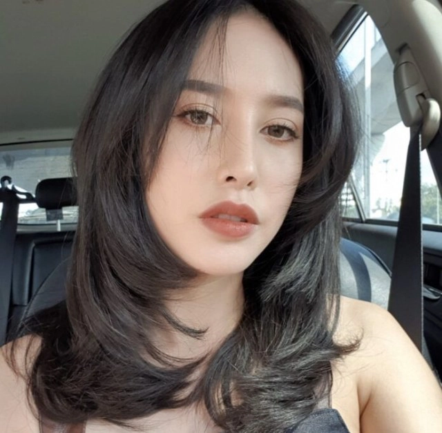 ขอเองนักเลงพอ!! "เฌอเบลล์" คุกเข่าขอแฟนหนุ่มแต่งงานที่ญี่ปุ่น