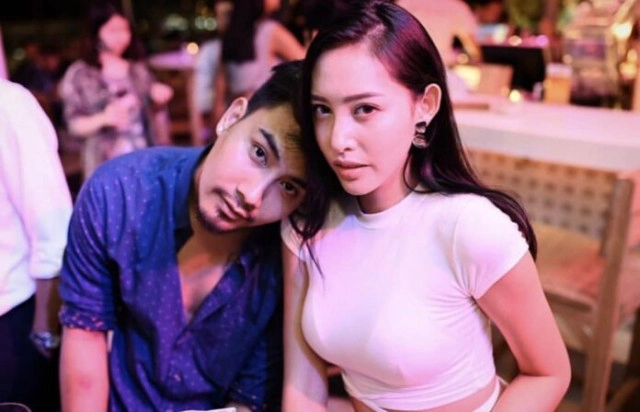 ขอเองนักเลงพอ!! "เฌอเบลล์" คุกเข่าขอแฟนหนุ่มแต่งงานที่ญี่ปุ่น