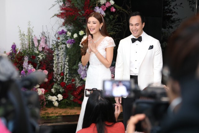 "เก๋ ชลลดา" เข้าพิธีแต่งงาน ไฮโซพร้อม สิริสันต์