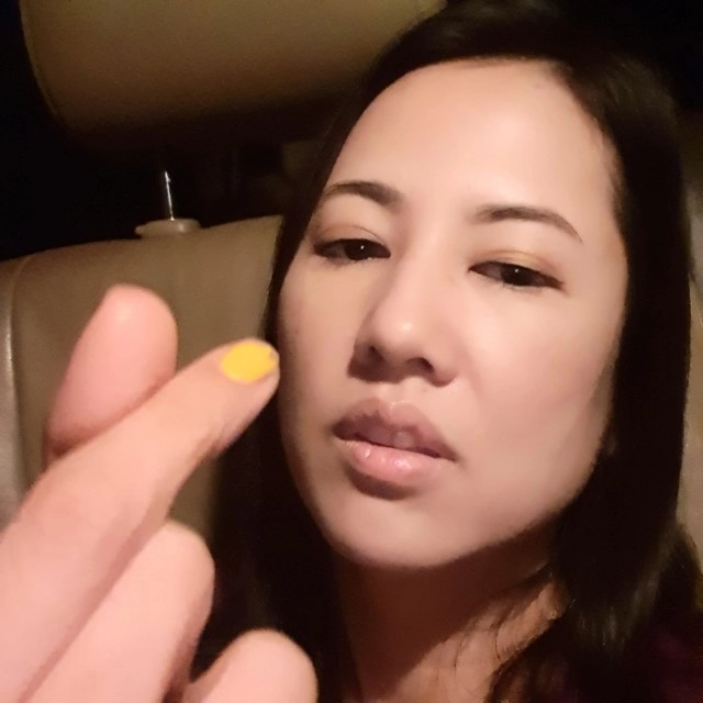 "ปารีณา" โพสต์หลังจาก #ยุบอนาคตใหม่ ลั่น ขอเชิญทุกท่านรวมตัวกันไป #ฉลอง