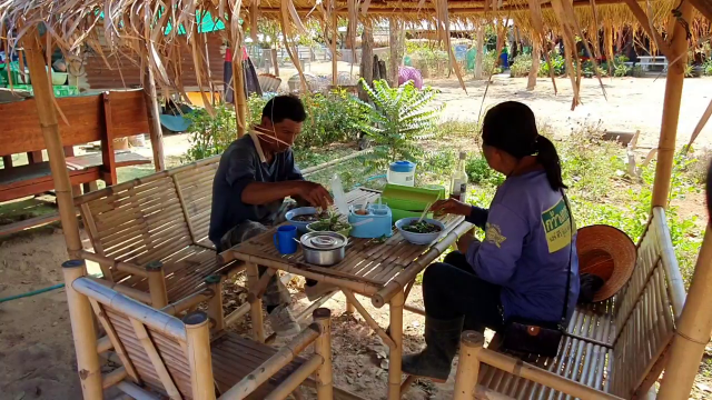 ก๋วยเตี๋ยวขี้วัวสูตรเด็ดจากโคราช
