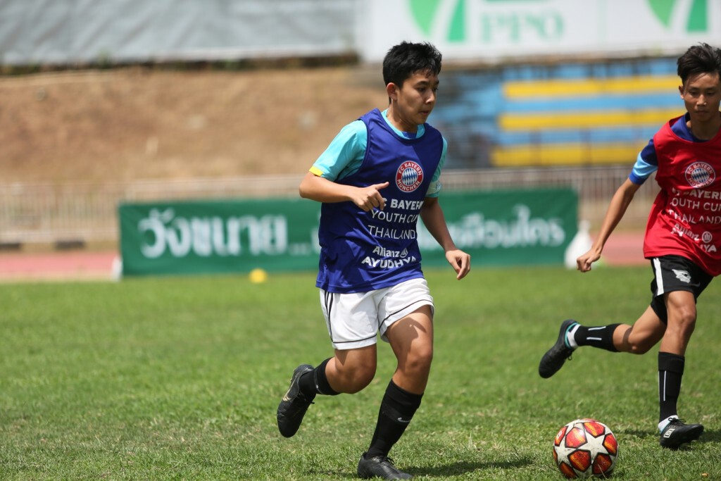 300 เยาวชนภาคใต้ ร่วมคัดตัว FC BAYERN YOUTH CUP THAILAND 300 เยาวชนภาคใต้ ร่วมคัดตัว FC BAYERN YOUTH CUP THAILAND