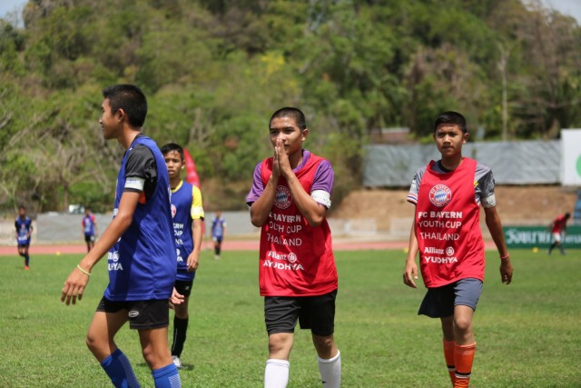 300 เยาวชนภาคใต้ ร่วมคัดตัว FC BAYERN YOUTH CUP THAILAND