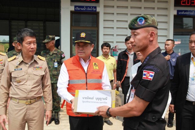 "นิพนธ์" รุดตรวจไฟป่าแนวชายแดน จ.ตราด