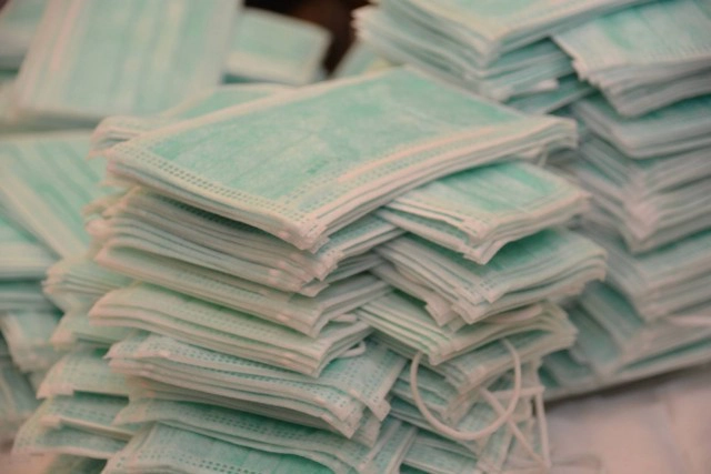 พาณิชย์ถกเซเว่นฯคุมสิทธิ์ซื้อหน้ากากอนามัย