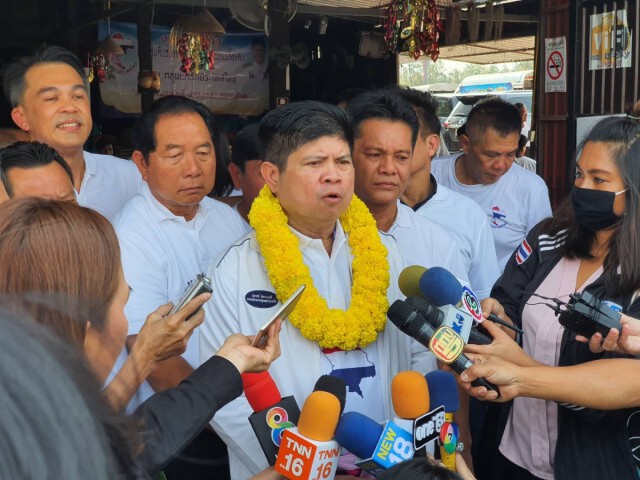 "แรมโบ้ อีสาน" ดึงแกนนำอดีตคนเสื้อแดง ส่งเสริมอาชีพ