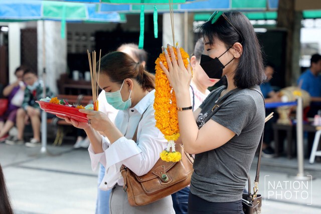 โควิด-19 พ่นพิษ แยกราชประสงค์ย่านเศรษฐกิจวันนี้ สุดเงียบเหงา
