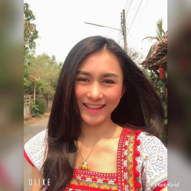 ยังจำได้ไหม! อดีตตลกตัวน้อย "น้องหยก มกจ๊ก" ตอนนี้โตเป็นสาวเเล้ว สวย เซ็กซี่ น่ารักจัด