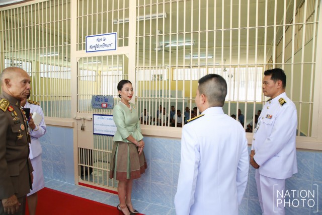 เจ้าฟ้าพัชรกิติยาภาฯ เสด็จแทนพระองค์ไปพระราชทานเครื่องมือแพทย์