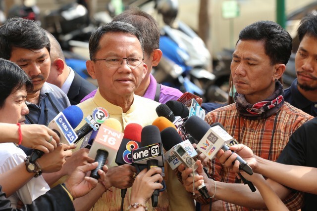 "สมศักดิ์" ยัน"สามมิตร"ไม่รวมตัวช่วงปรับครม.