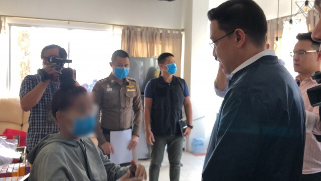 "พุทธิพงษ์" รมว.ดีอีฯ บุกจับต้นตอกุข่าวแพร่เชื้อไวรัสโคโรน่า