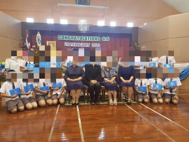 โรงเรียนเอกชนย่านฝั่งธนแจงแล้ว หลังเพจดังจวกให้นักเรียนกราบเท้าเจ้าของ