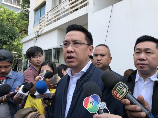 "พุทธิพงษ์" รมว.ดีอีฯ บุกจับต้นตอกุข่าวแพร่เชื้อไวรัสโคโรน่า