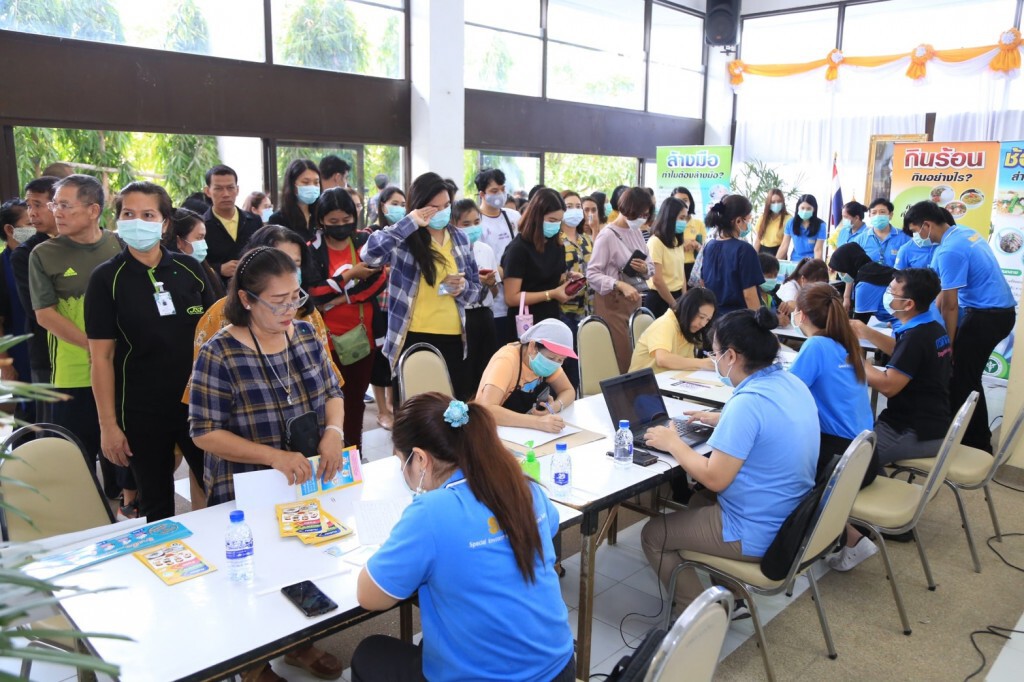 อนุทิน แจกหน้ากากอนามัยประชาชนบรรเทาความเดือดร้อน 1.4 ล้านชิ้น อนุทิน แจกหน้ากากอนามัยประชาชนบรรเทาความเดือดร้อน 1.4 ล้านชิ้น