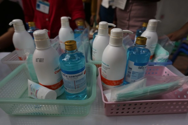 สธ. ประกาศให้ "เจลแอลกอฮอล์" เป็นเครื่องสำอาง รับมือโควิด-19