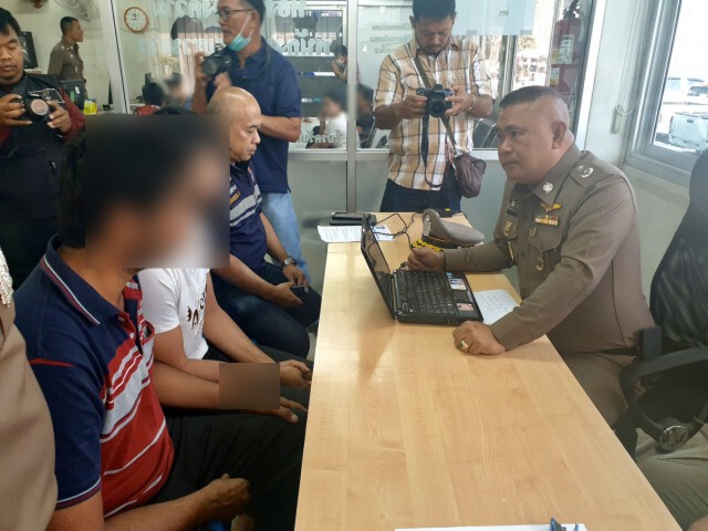 ตำรวจคลองหลวง รวบแก๊งปากีสถาน ปลอมธนบัตรหลอกตุ๋นชาวบ้าน