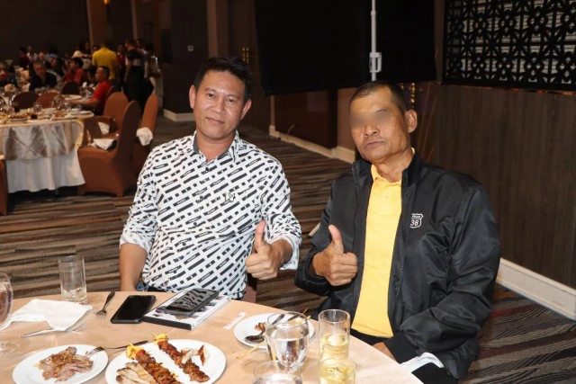 ฉาว "เสี่ยบอย" ร่วมงานเลี้ยงรุ่นตำรวจ กระทบไหล่นายพล