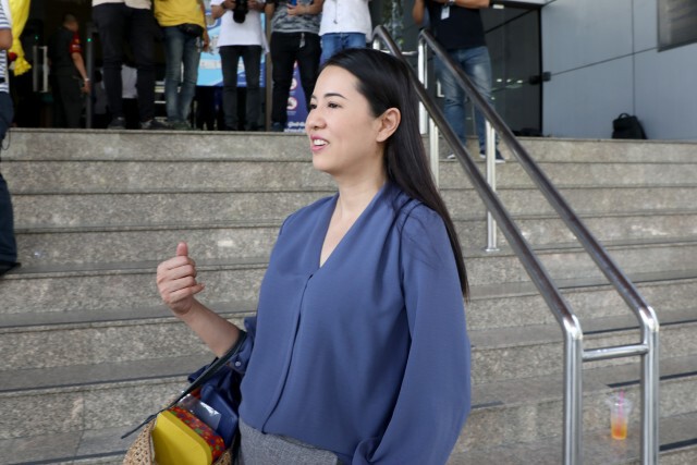 "ปารีณา" เข้าสอบคำให้การ คดีร่วมกันครอบครองอาวุธ สงคราม